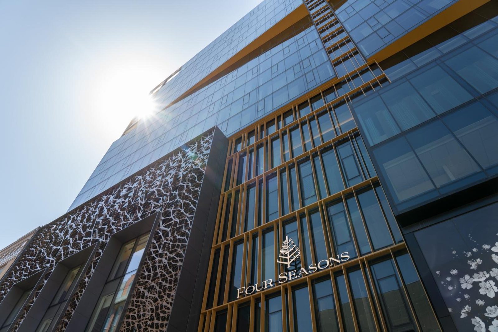 Four Seasons Hotel Montreal — photo 2