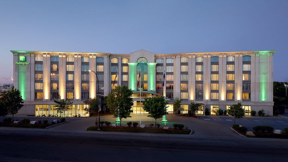 Holiday Inn & Suites Montreal Airport by IHG — photo 2