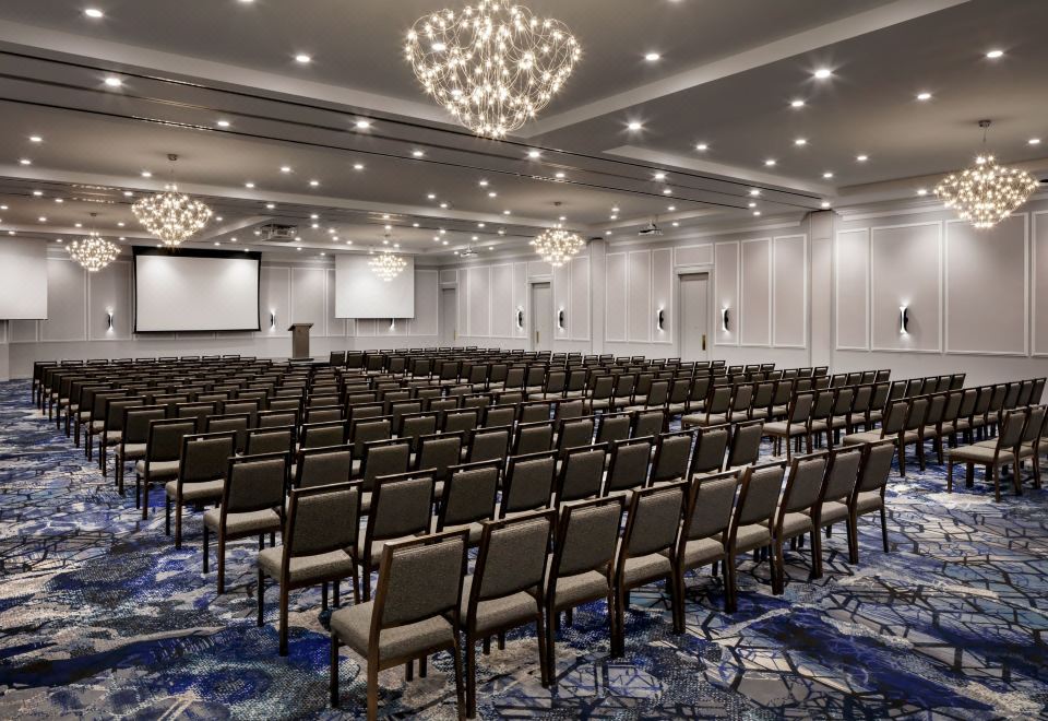 Montreal Marriott Chateau Champlain